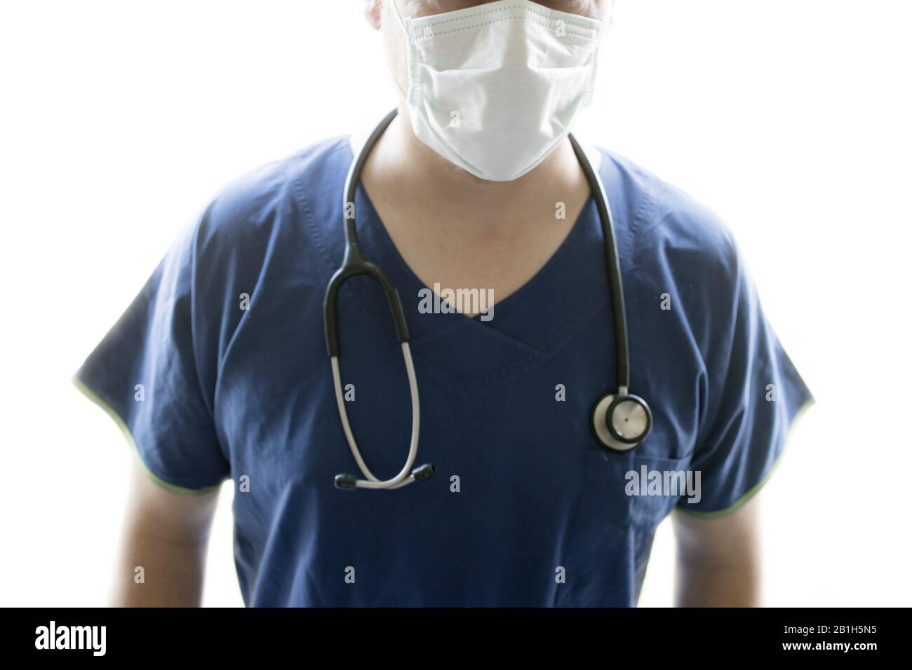 Nurse wearing surgical mask hi-res stock photography and images - Alamy