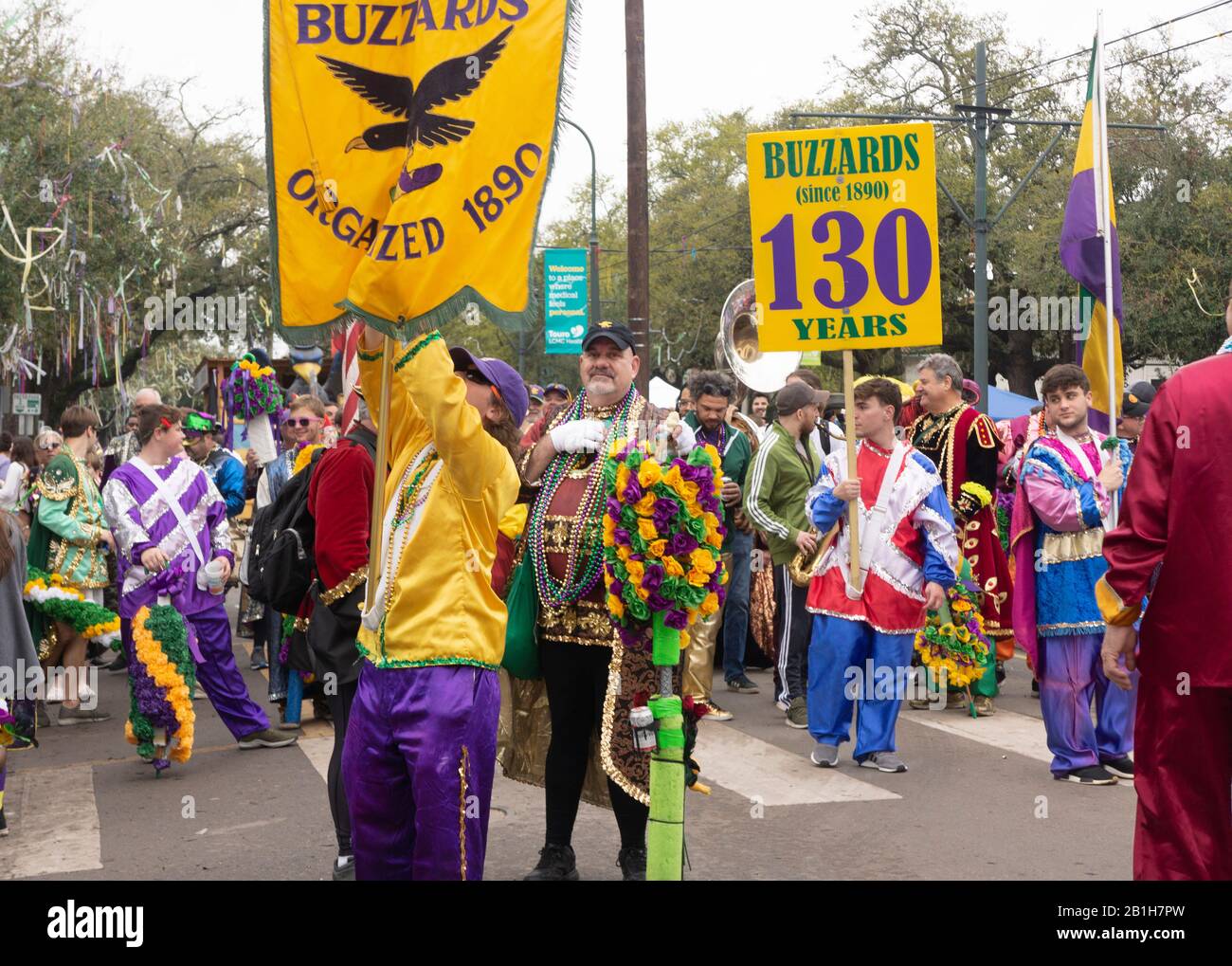 1890 Buzzards walking krewe on Mardi Gras morning, New Orleans, LA. Stock Photo