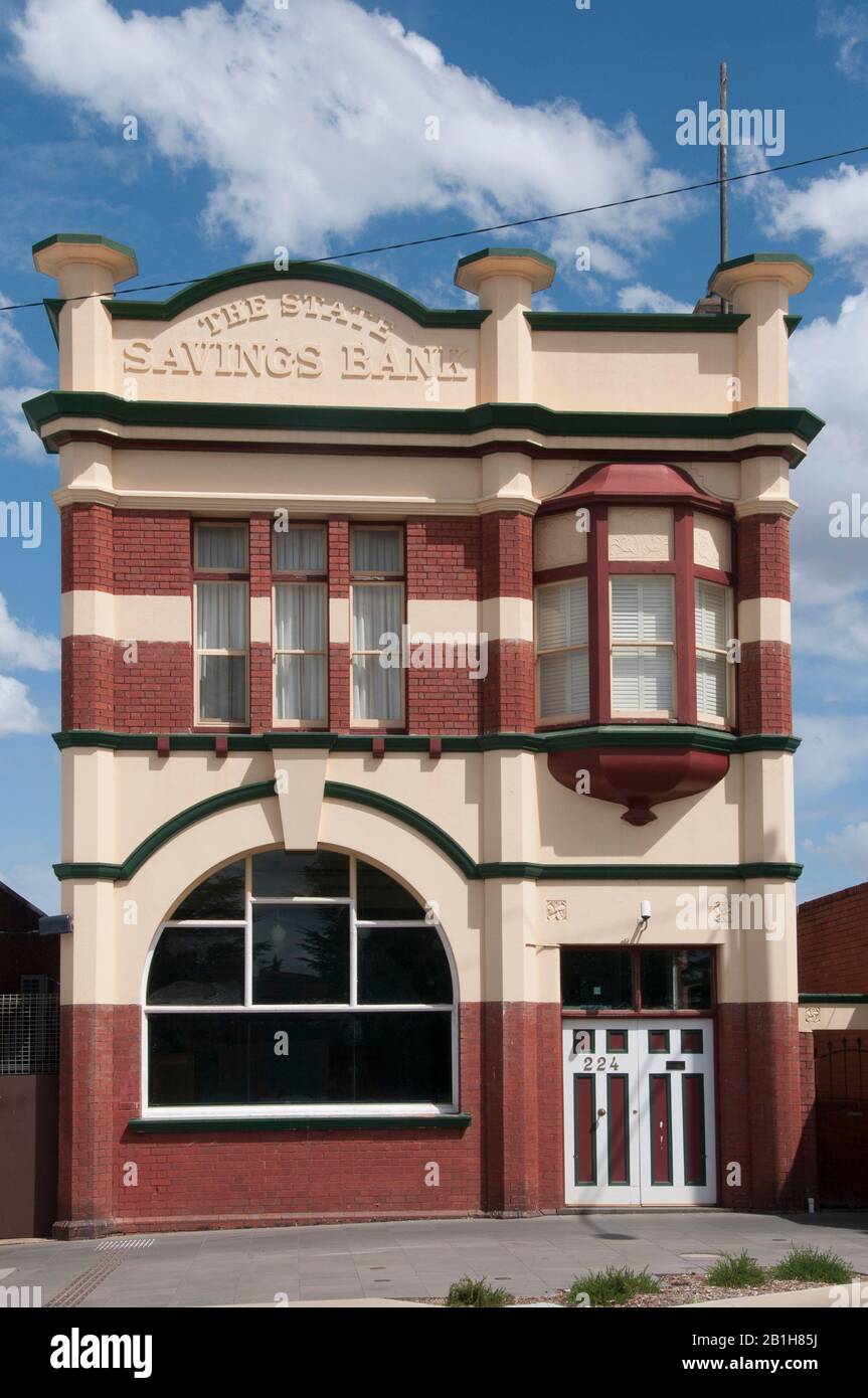 Former State Bank building in Ararat, western Victoria, Australia. The State Bank of Victoria collapsed in 1990. Stock Photo
