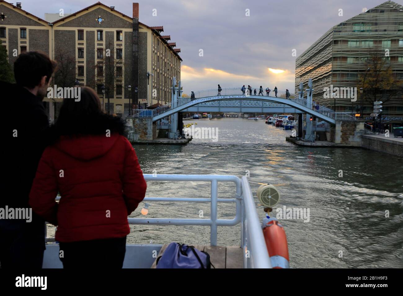 The pedestrian bridge and lifting bridge at Rue de Crimee over Bassin de la Villette.Paris.France Stock Photo