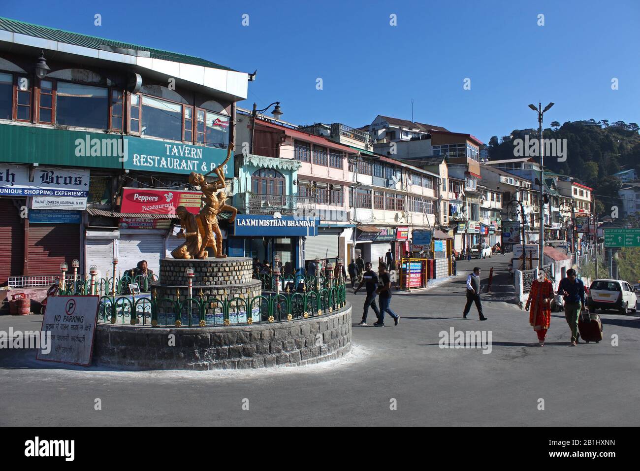 4th Nov 2019, Mussoorie, Uttarakhand, India. Street view of library chowk, mall road, Mussoorie Stock Photo