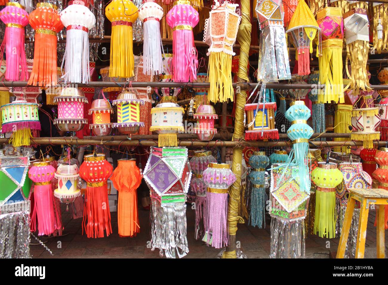 Diwali lights or akash kandil for sale on street, Pune, Maharashtra, India Stock Photo