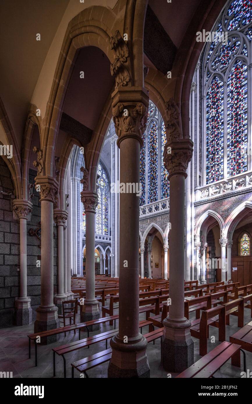 Notre dame de pontmain hires stock photography and images Alamy