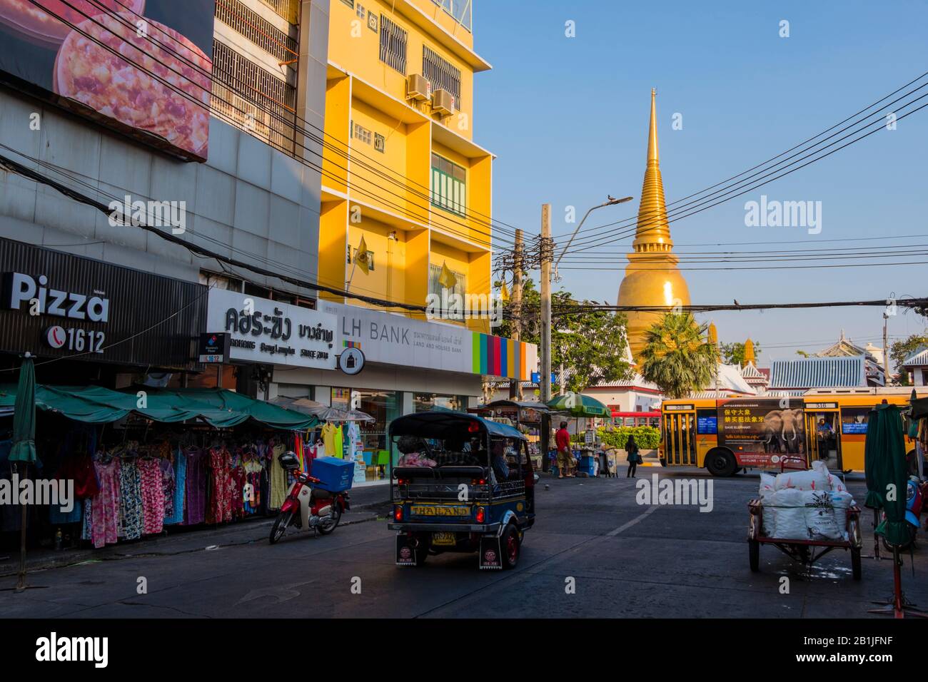 Soi Kraisi, Banglamphu, Bangkok, Thailand Stock Photo