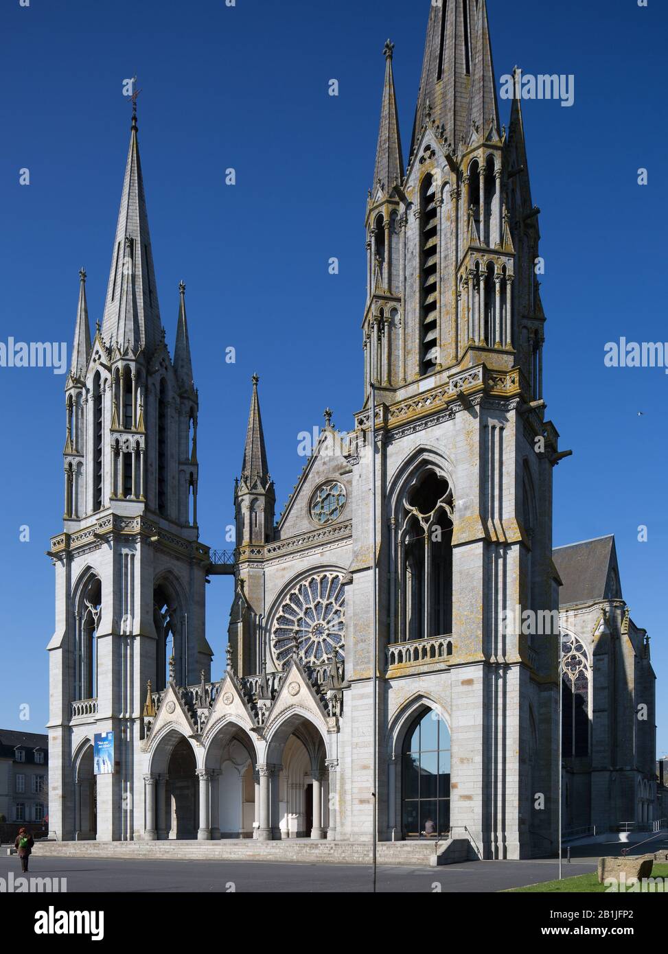 Pontmain, Wallfahrtsbasilika NotreDame de Pontmain Stock Photo Alamy