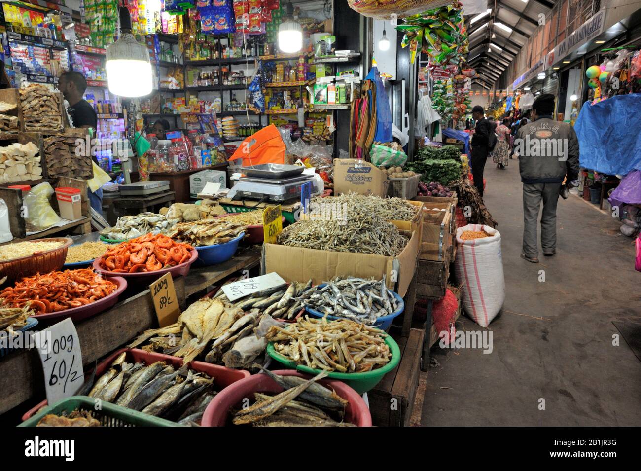 Sri Lanka, Nuwara Eliya, central market Stock Photo Alamy