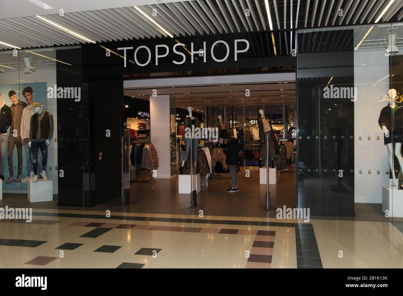 Top Shop store front in shopping centre at The Friary Shopping Mall,  Guildford, Surrey, UK - 2020 Stock Photo - Alamy