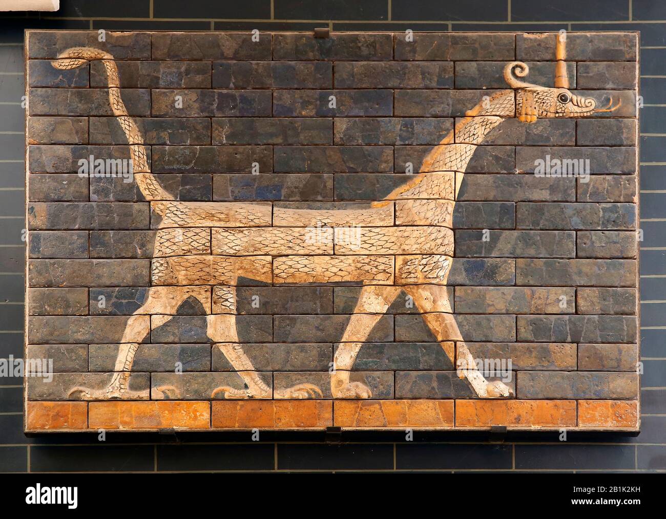 Mushussus (dragons). Ishtar gate. Babylon. Neo-Babylon. 604-562 BC. Glazed Brick. Iraq. Istanbul Archaeoligical Museum. Turkey. Stock Photo