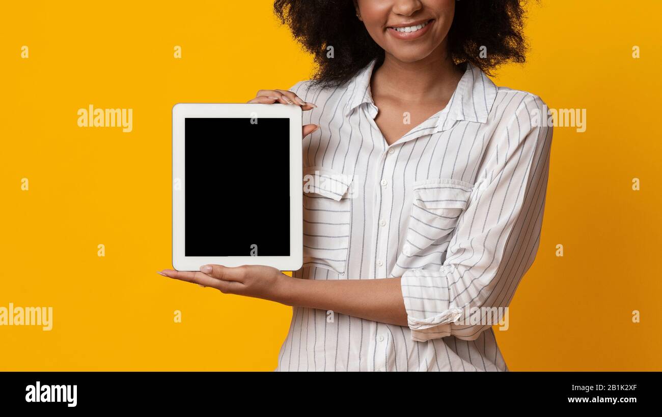 Digital Tablet With Black Screen In Hands Of Unrecognizable Afro Woman ...
