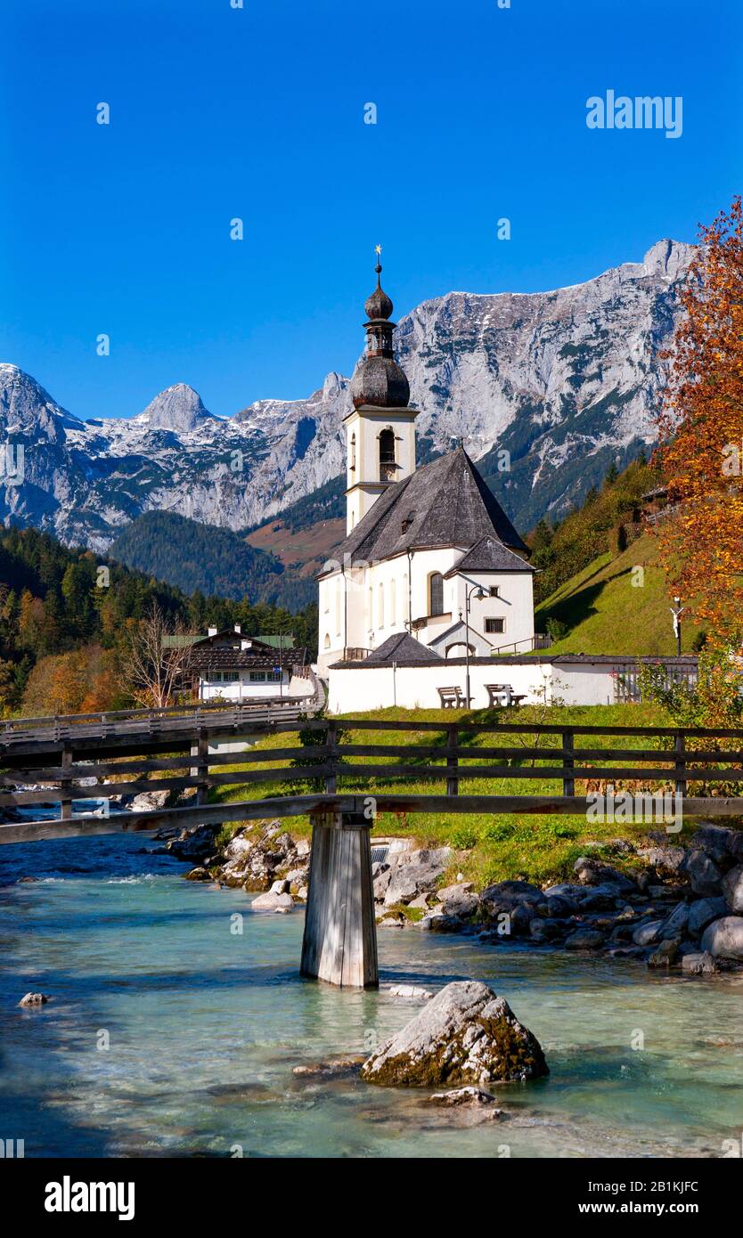 Parish church Sankt Sebastian with Reiteralpe, Ramsau, Berchtesgadner Land, Upper Bavaria, Bavaria, Germany Stock Photo