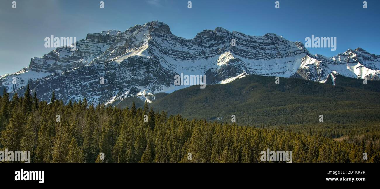 Winter view of Cascade Mountain Stock Photo - Alamy
