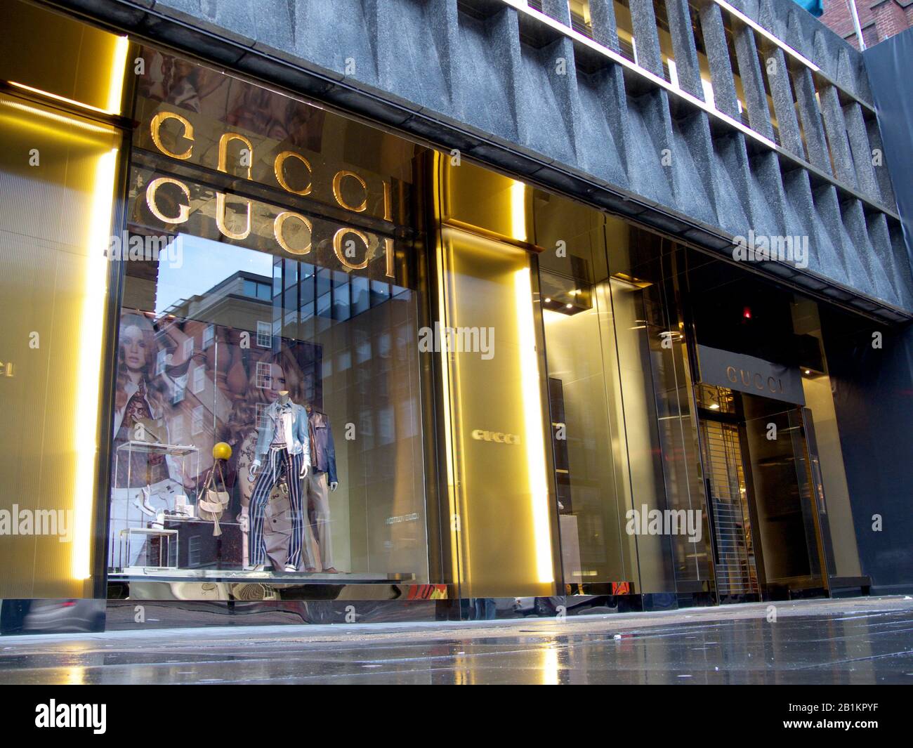 Gucci of sloane street hi-res stock photography and images - Alamy