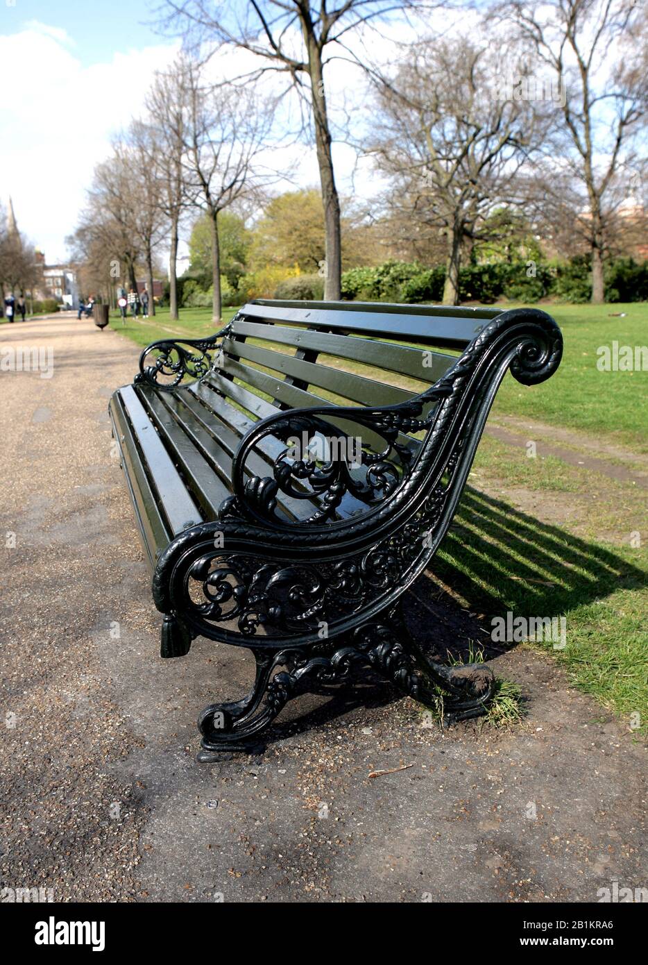 Park bench on the Princess Diana Memorial Walk, Kensington Palace Gardens, London, England. Stock Photo