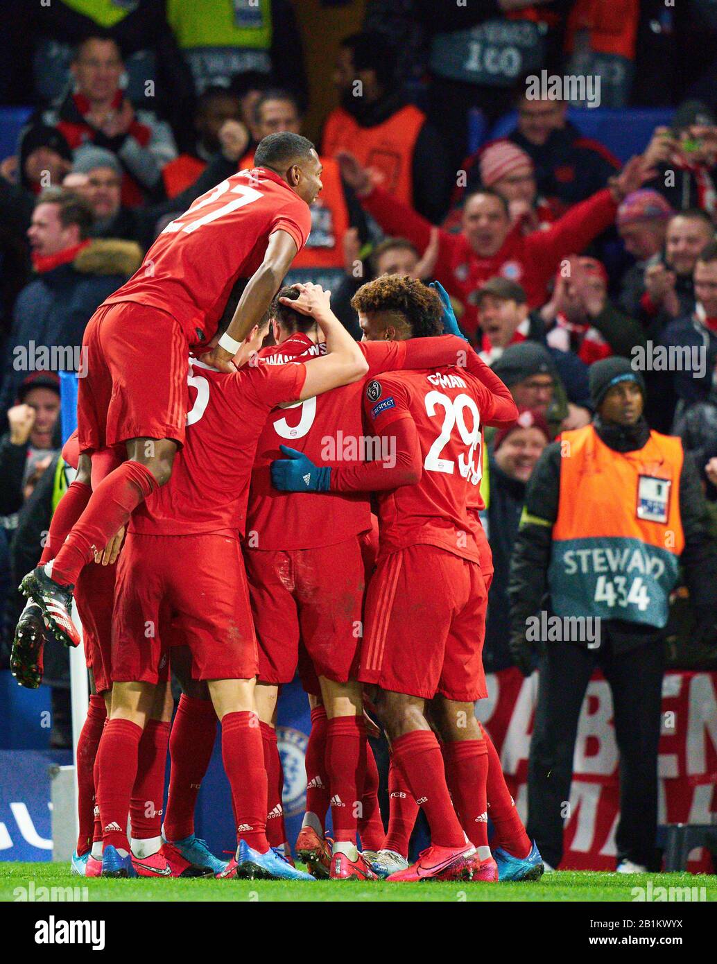 Champions League Chelsea Munich London Feb 25 2020. Serge GNABRY FCB 22 celebrates his 0 2 goal happy laugh celebration with Robert LEWANDOWSKI FCB 9 Thomas MUELLER MULLER FCB 25 Kingsley COMAN FCB 29