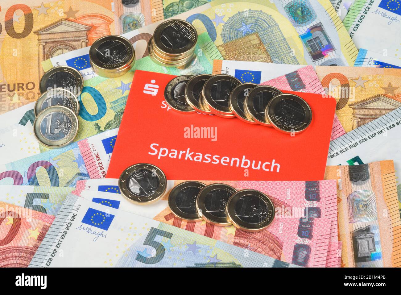 Sparbuch, Geld, Euros, Studioaufnahme Stock Photo