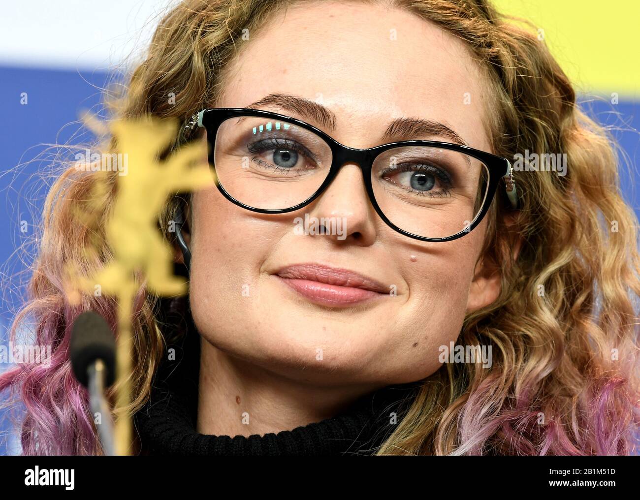 Olga shkabarnya hi-res stock photography and images - Alamy