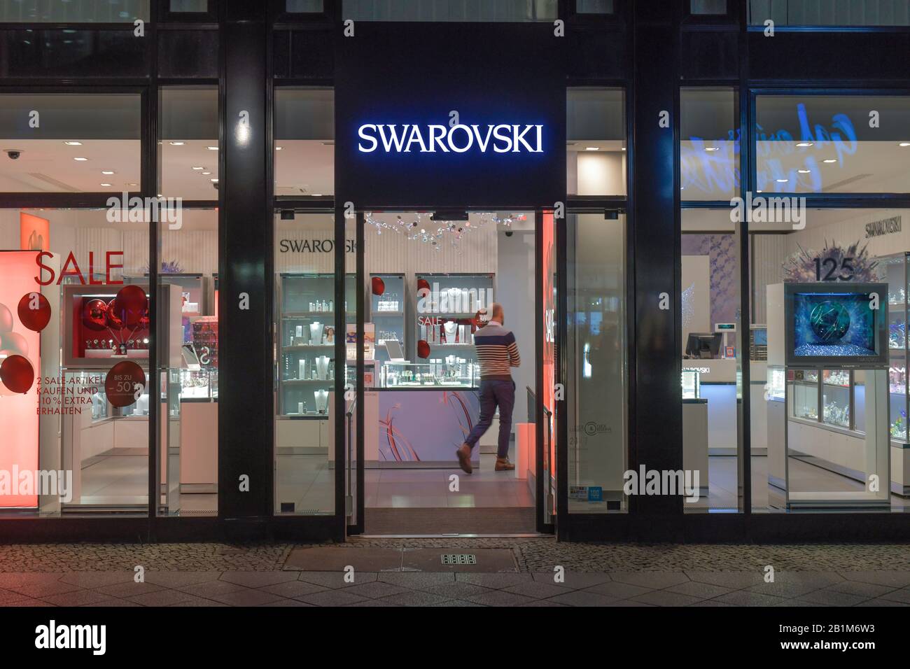 Swarovski, Friedrichstraße, Mitte, Berlin, Deutschland Stock Photo - Alamy