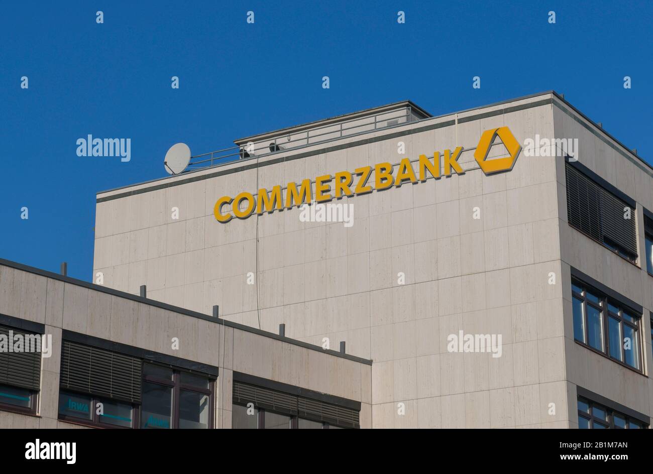 Bankfiliale High Resolution Stock Photography And Images Alamy