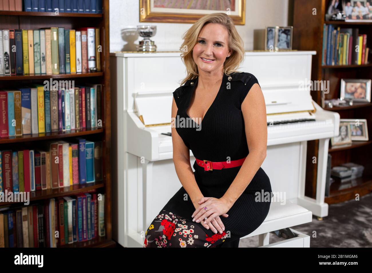 Gayle Killilea, photographed at home. She is a former gossip columnist and a socialite. Divorced wife of property developer Sean Dunne Stock Photo