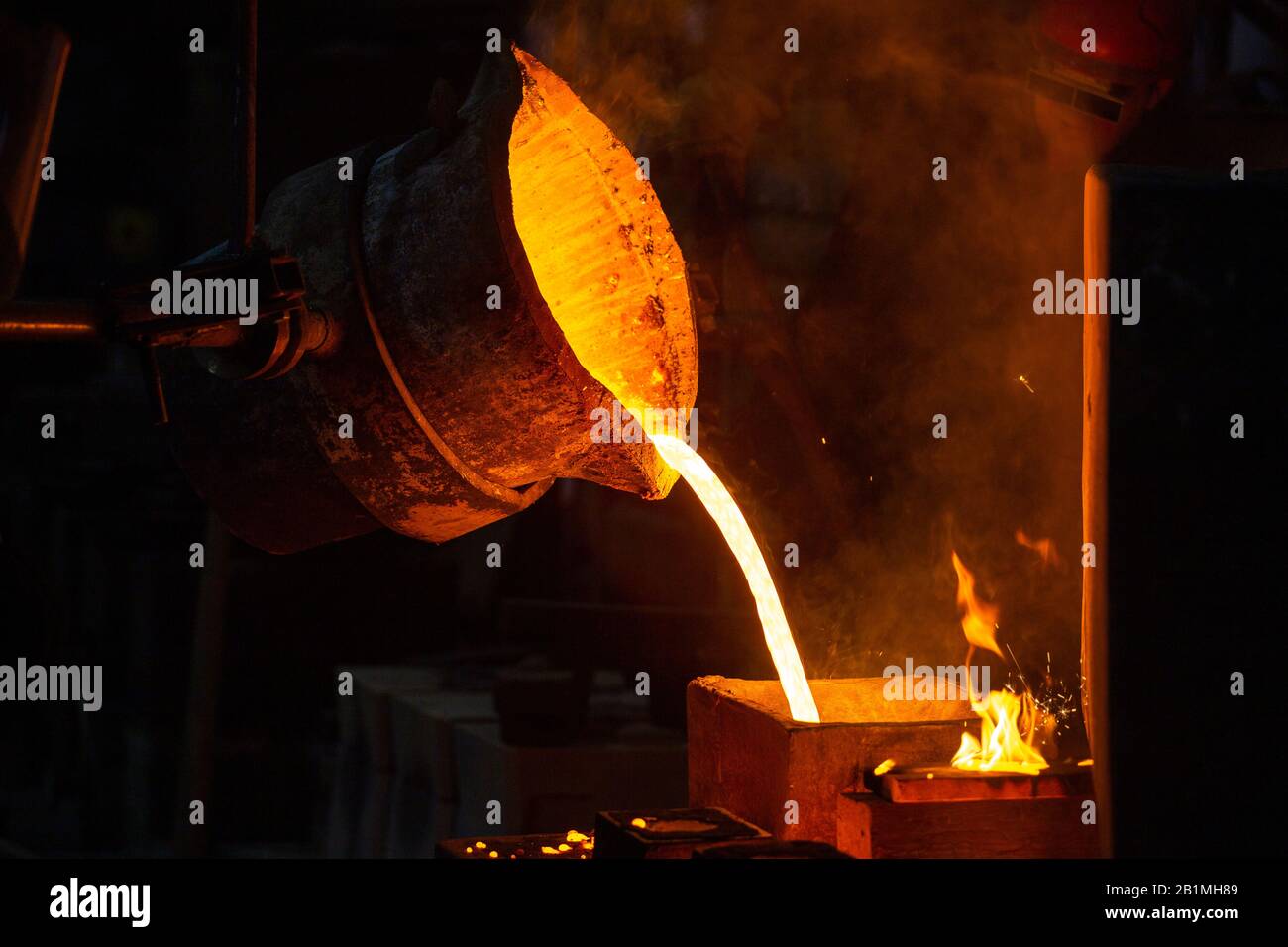 Die casting mold hires stock photography and images Alamy