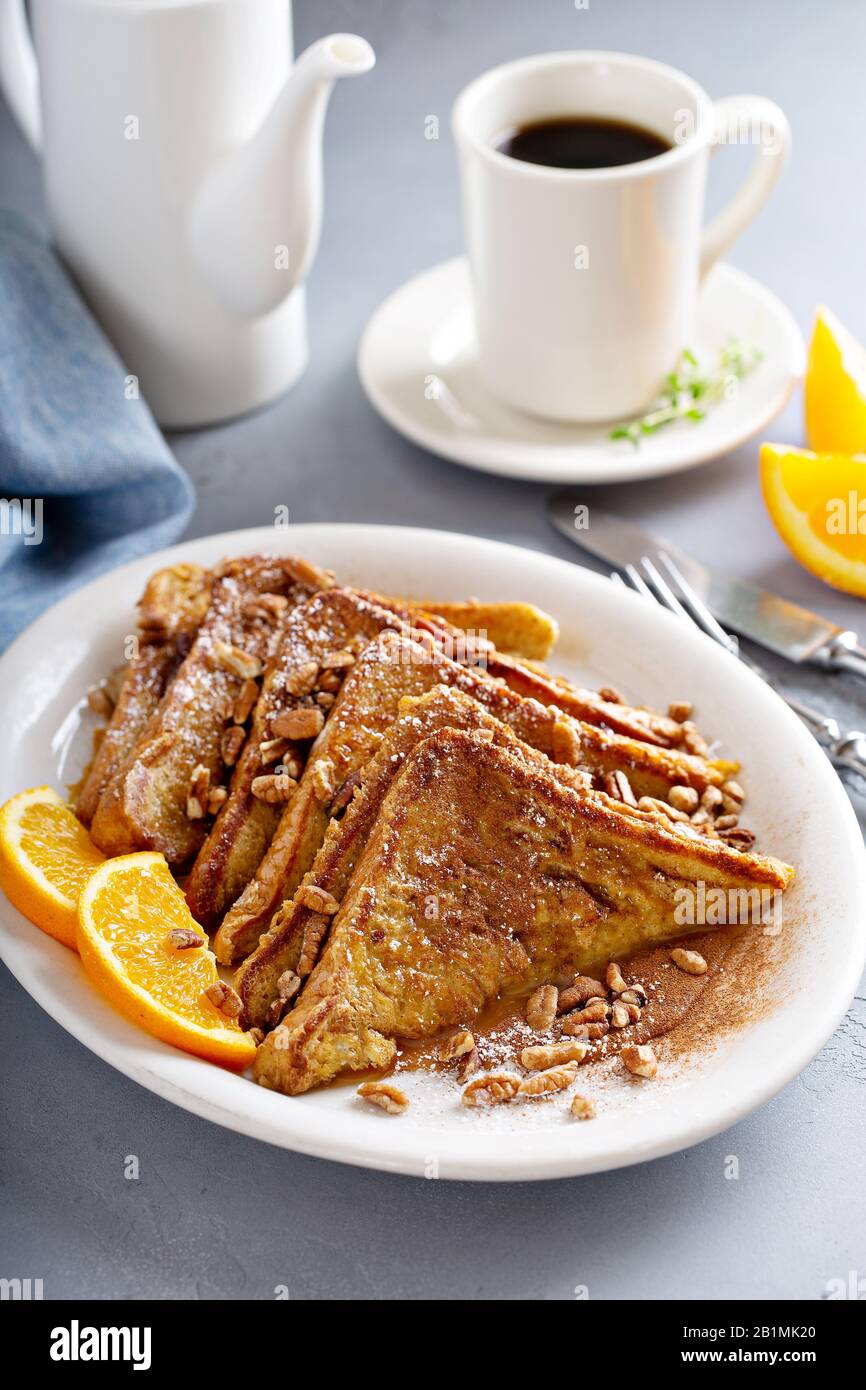 Cinnamon pecan french toast Stock Photo Alamy