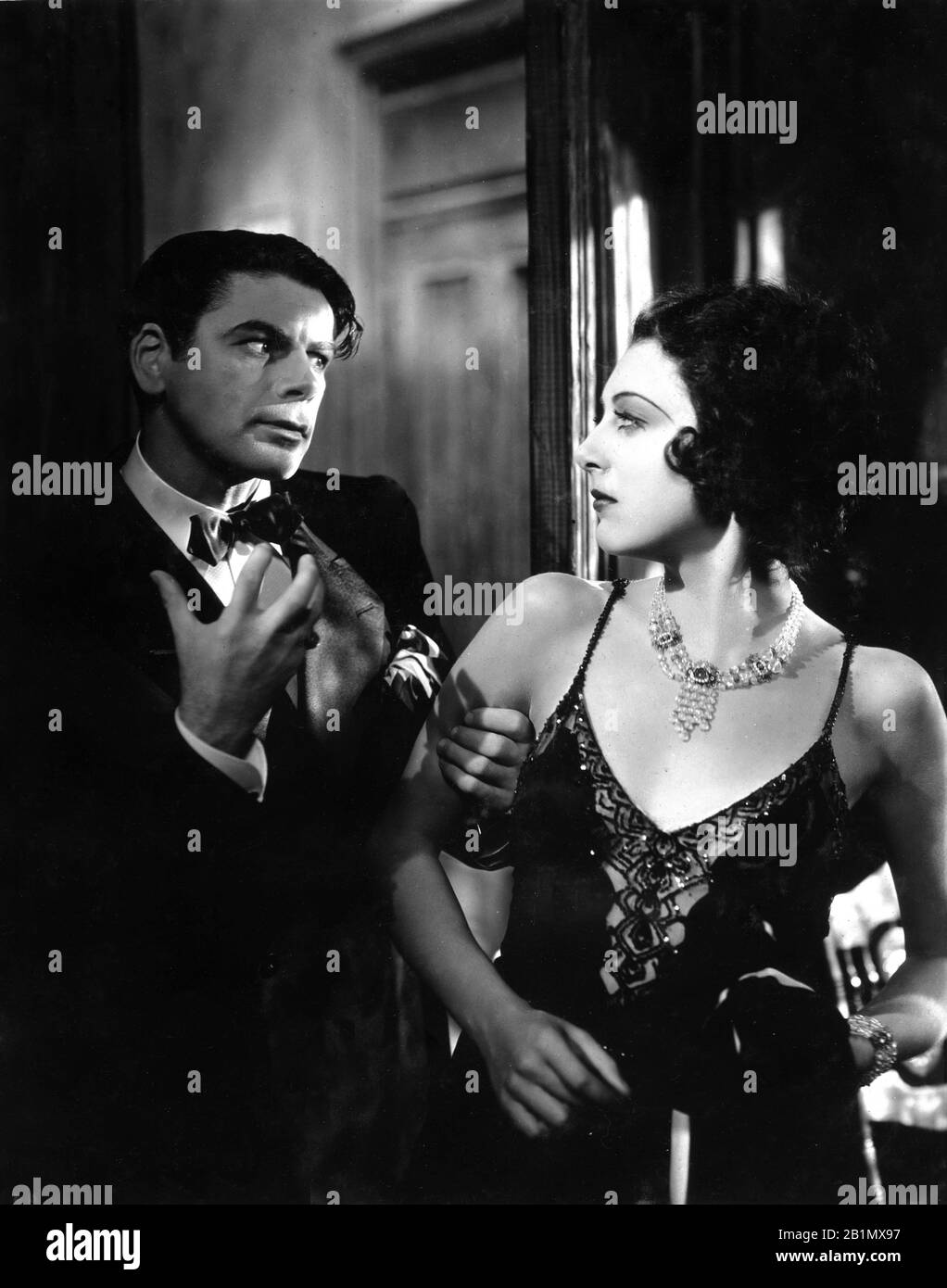 PAUL MUNI as Tony Camonte and ANN DVORAK in SCARFACE 1932 directors ...