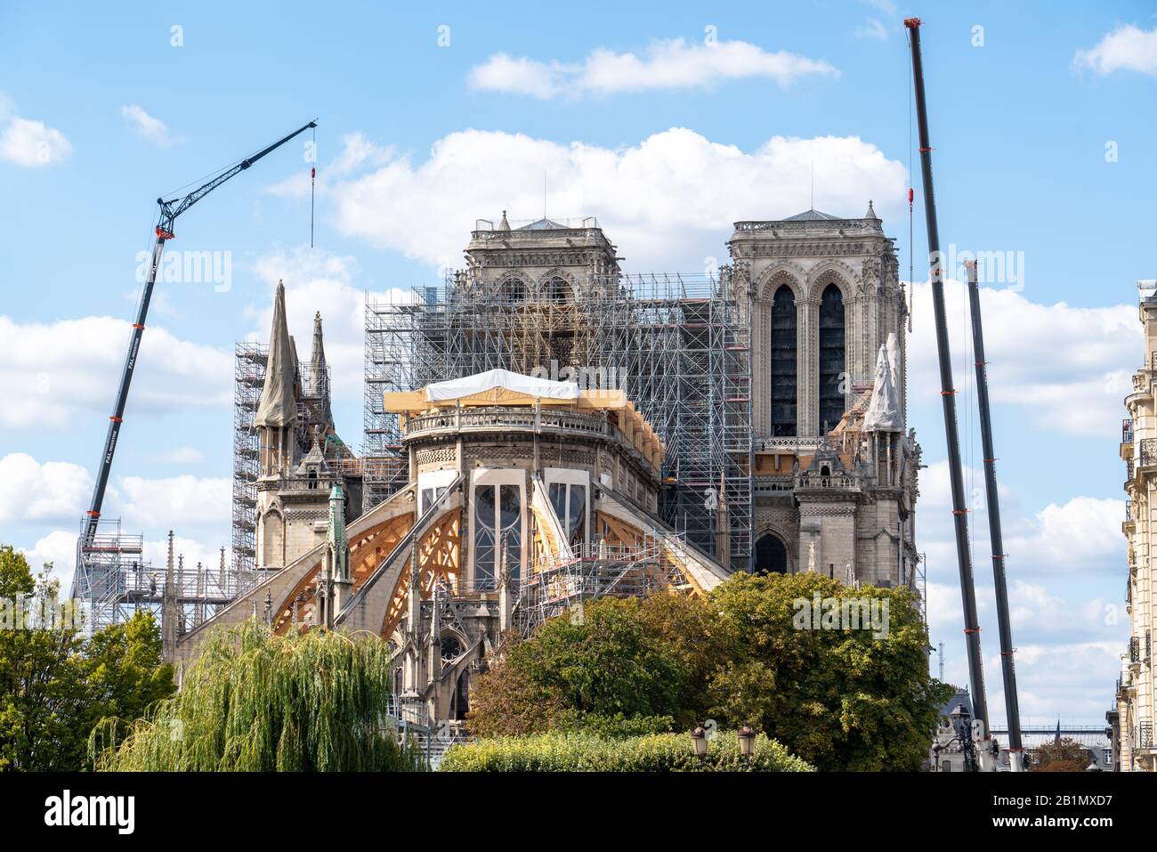 NotreDame de Paris under construction Stock Photo Alamy