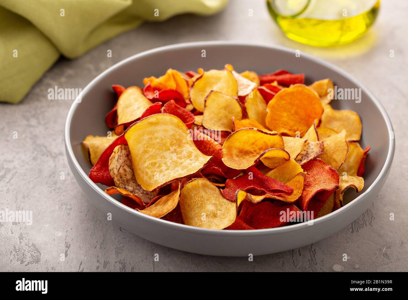 Healthy vegetable chips Stock Photo Alamy