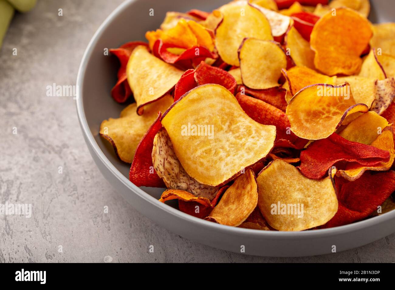 Healthy vegetable chips Stock Photo Alamy