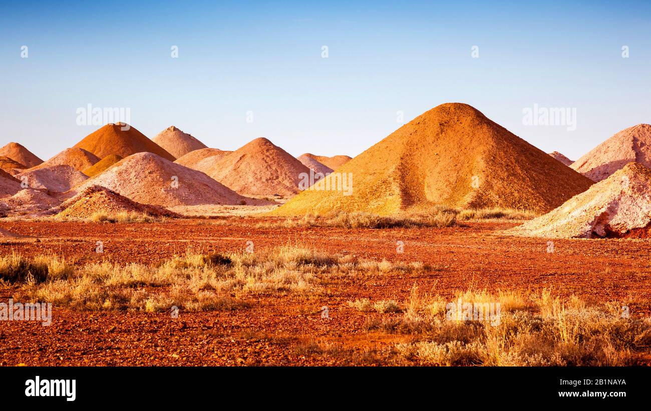 Cooper Pedy mining area, Australia, Coober Pedy Stock Photo Alamy