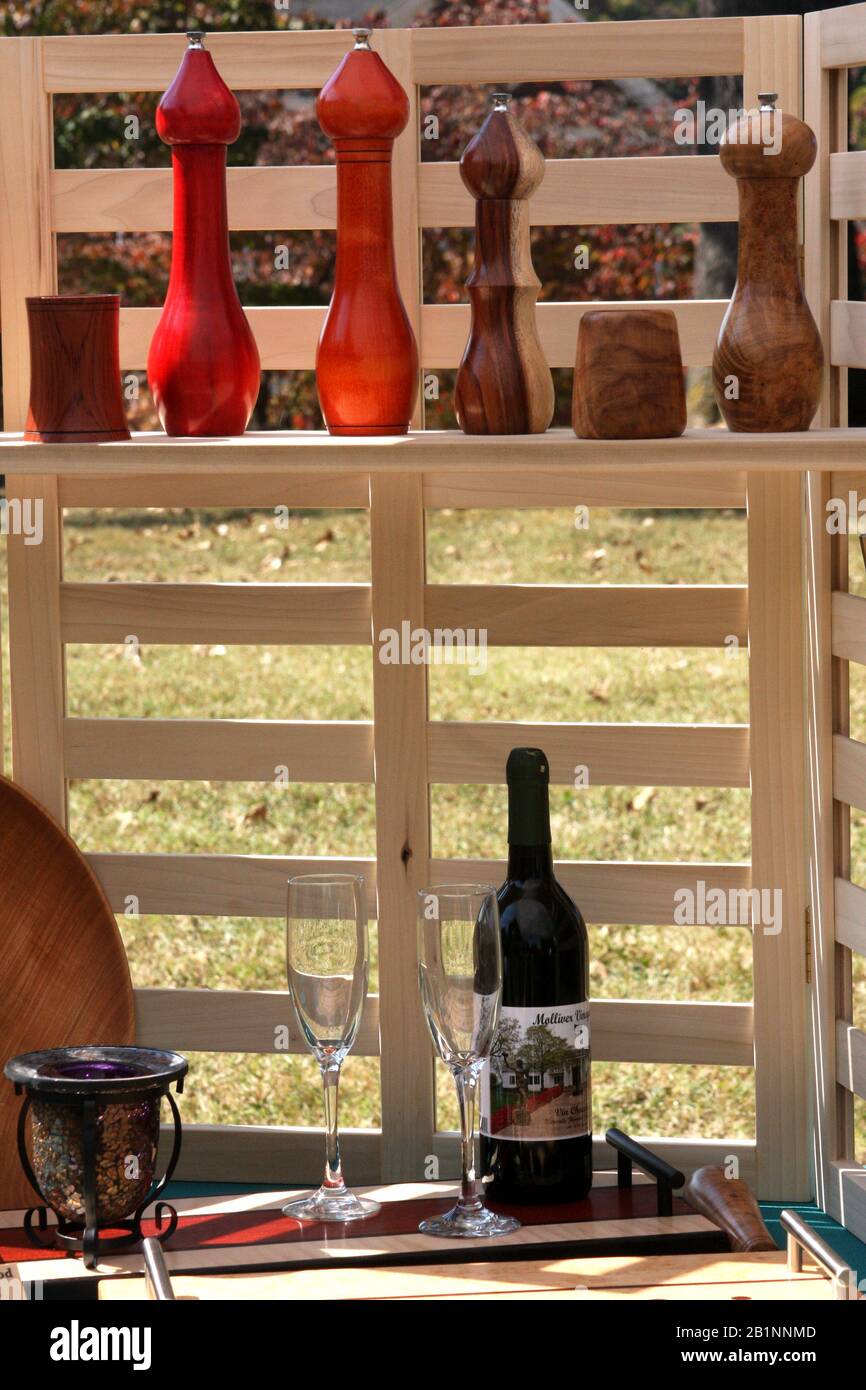 Various kitchen objects for sale at outdoor event in Virginia, USA Stock Photo