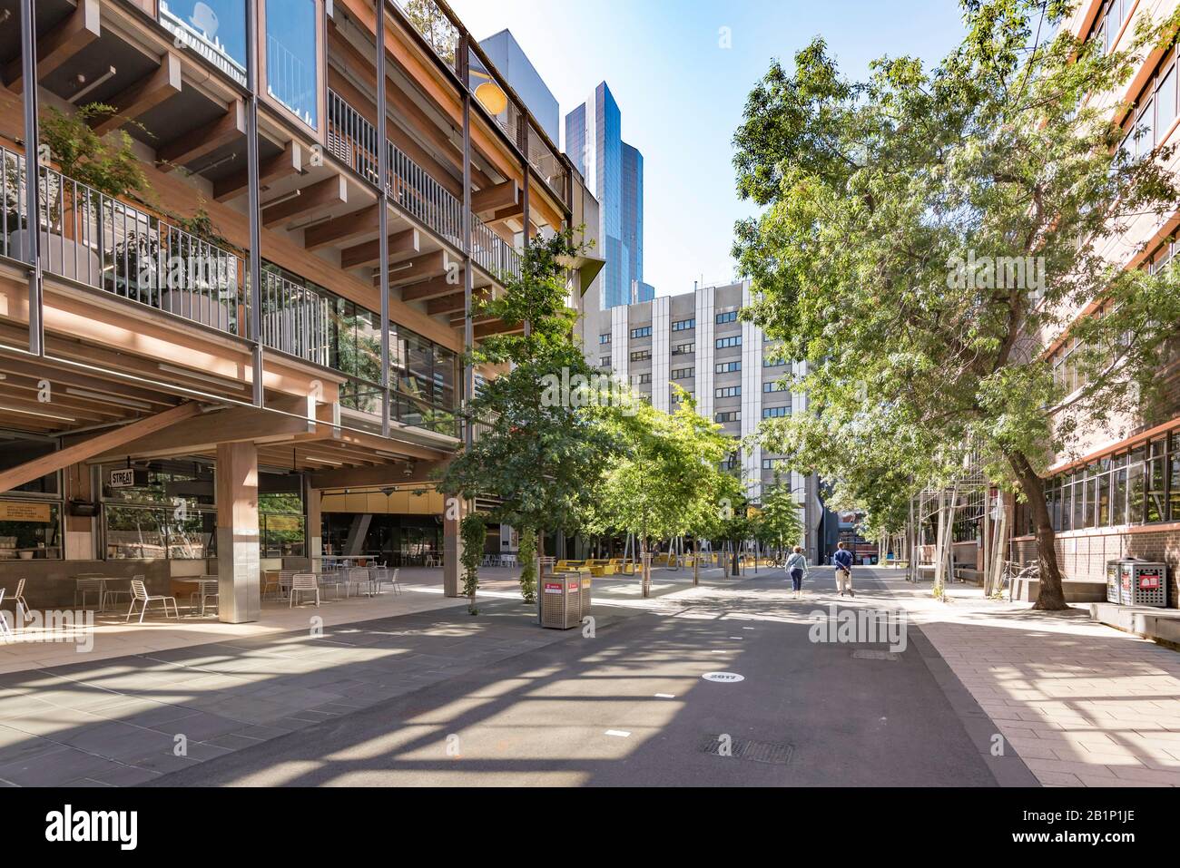 Rmit University Swanston Academic Building By Lyons University Architecture Beautiful Buildings Melbourne Skyline