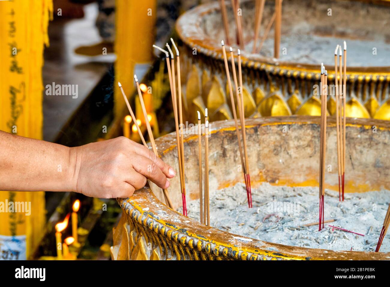 Incense burning in bangkok thailand hi-res stock photography and images ...