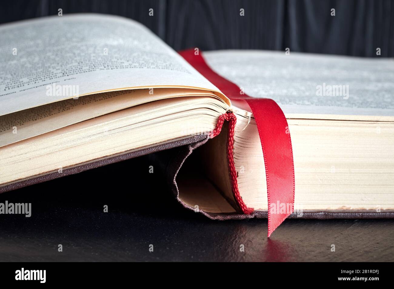 Old Blank Open Book With Red Ribbon Bookmark Stock Photo - Download Image  Now - Blank, Book, Bookmark - iStock