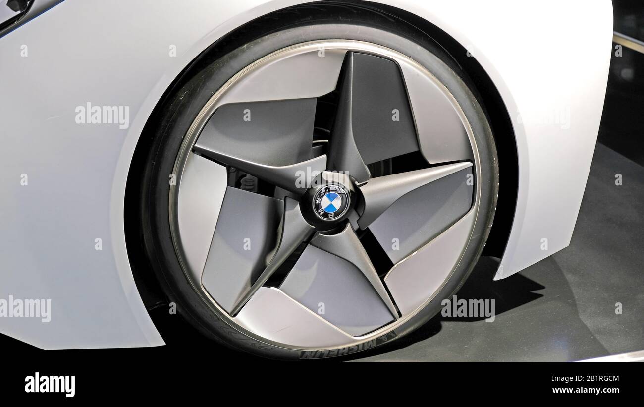 Bmw concept wheels new arrivals
