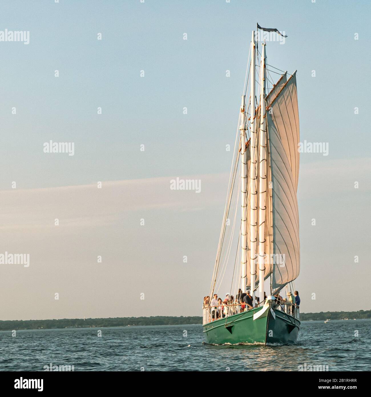 Set Sails Images Set of the sail hi-res stock photography and images - Alamy