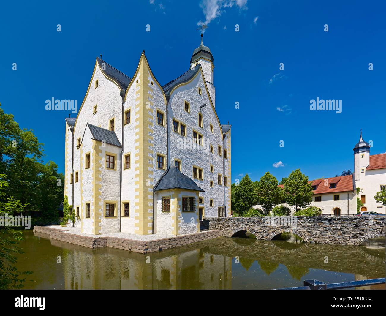 Klaffenbach moated castle near Chemnitz, Saxony, Germany Stock Photo ...