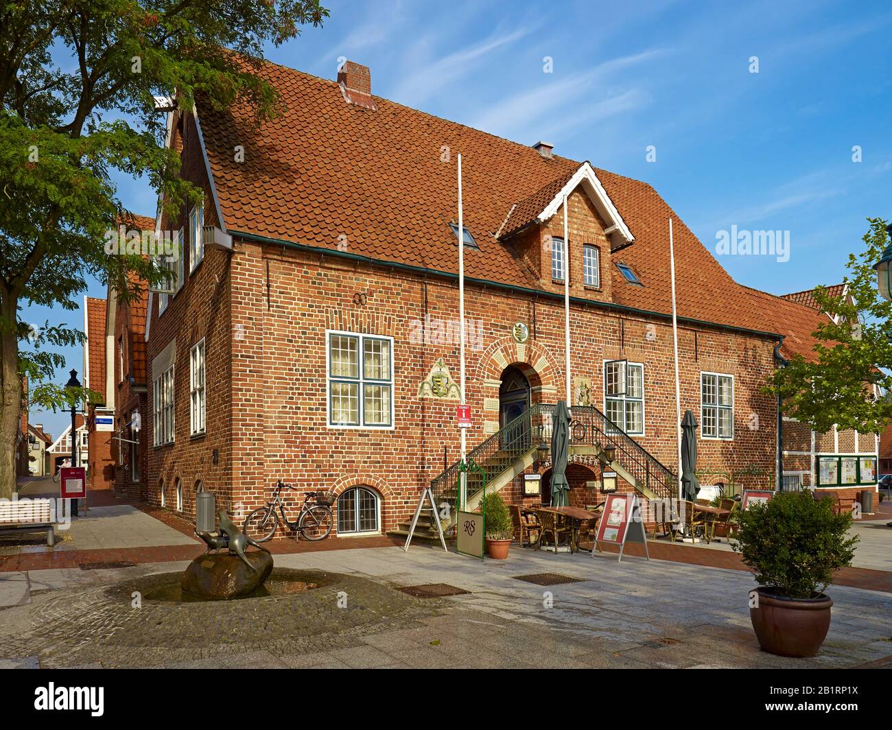 Brick town hall in the North Sea resort of Otterndorf, Land Hadeln, Lower Saxony, Germany, Stock Photo