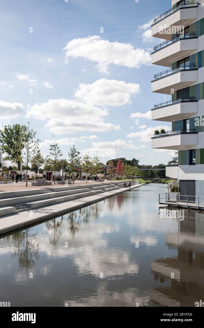 Waterhouses, Elbinsel, Hanseatic City of Hamburg, Germany Stock Photo ...