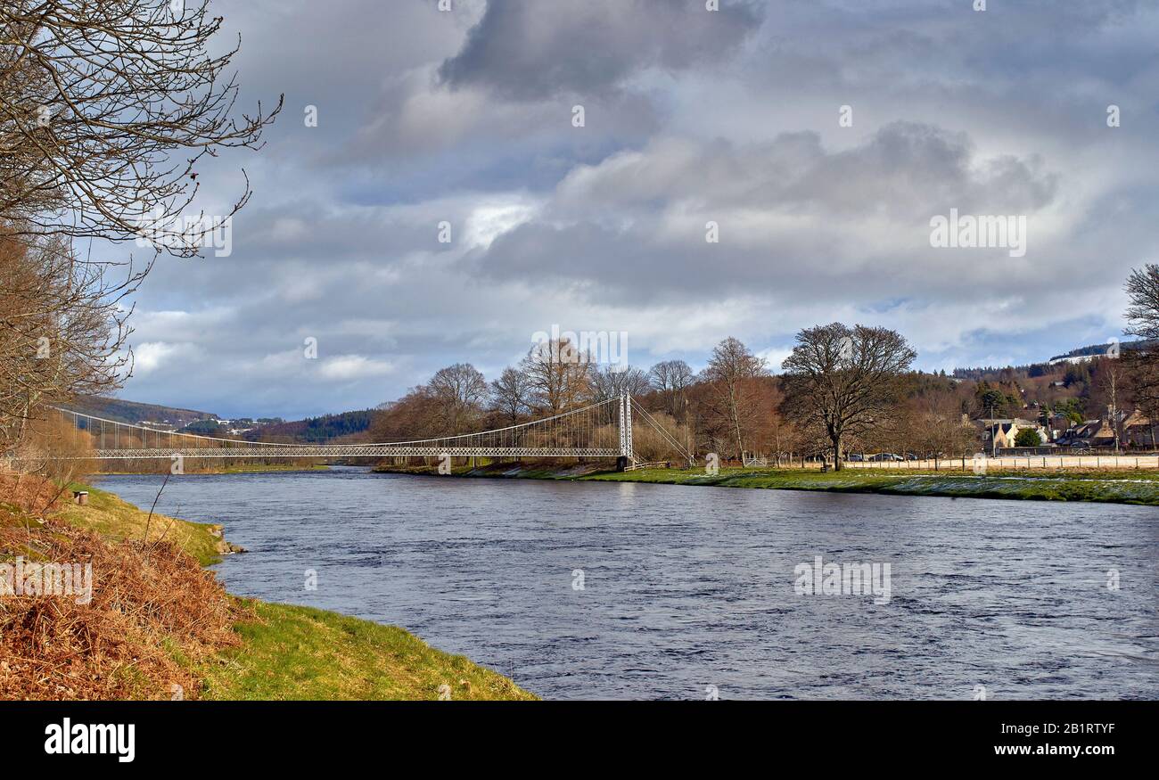 RIVER SPEY ABERLOUR SCOTLAND WHITE SUSPENSION BRIDGE OVER THE RIVER AT