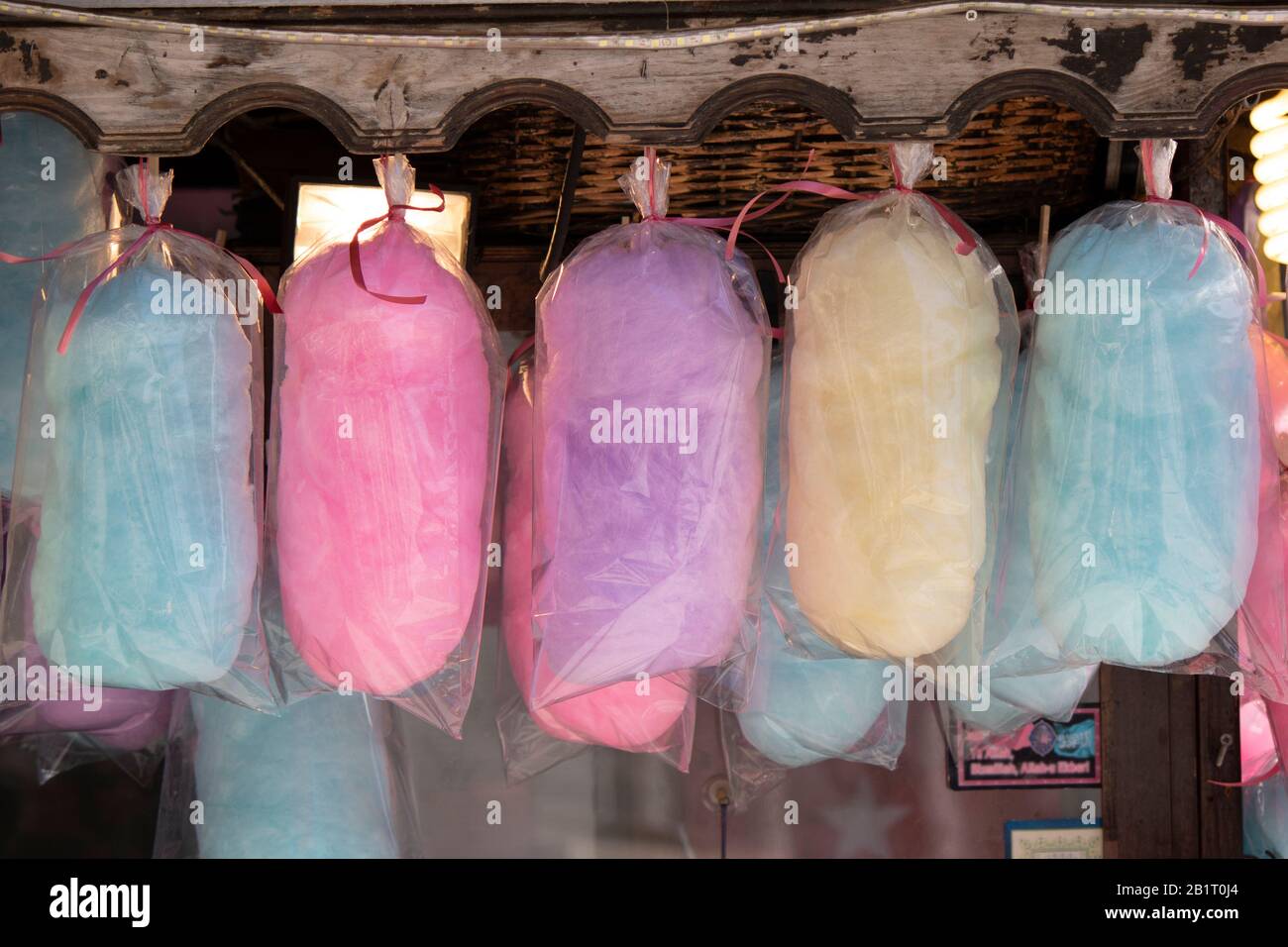 Candyfloss Pink Sky Hi res Stock Photography And Images Alamy