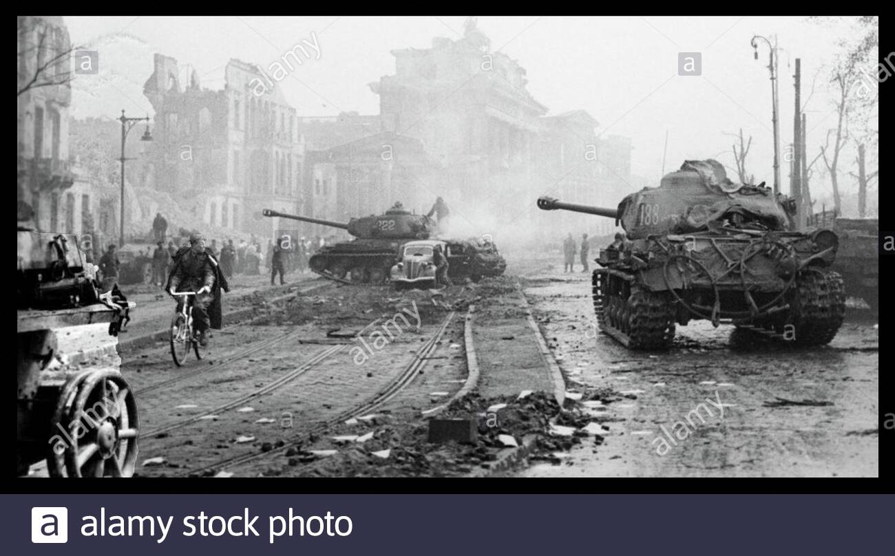 Berlin 1945 High Resolution Stock Photography and Images - Alamy