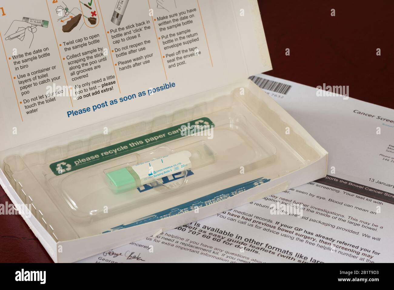 Bowel cancer screening nhs hires stock photography and images Alamy