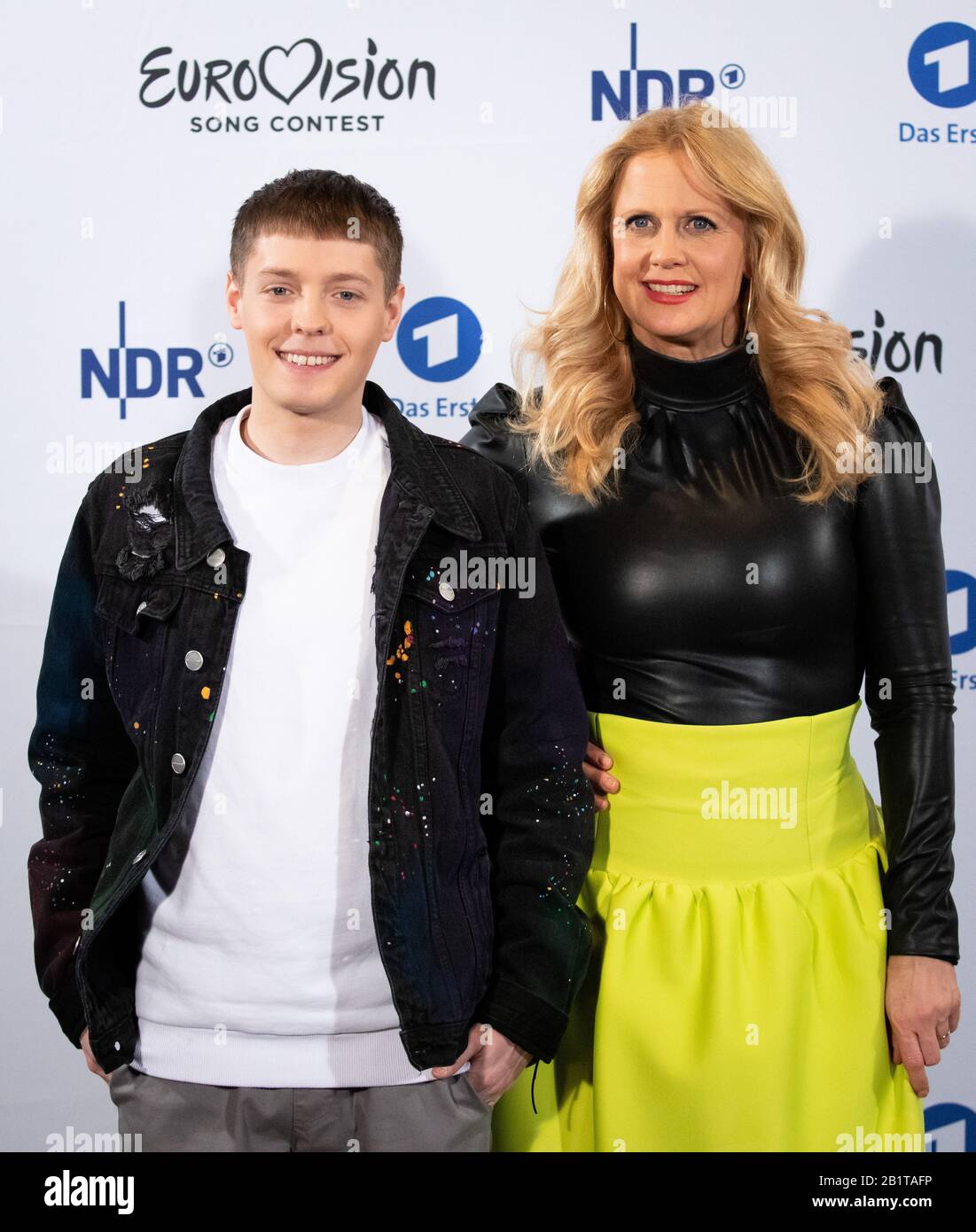 27 February 2020, Hamburg: The presenter Barbara Schöneberger (r) and the  singer Ben Dolic during a photo session after announcing his participation  in the final of the Eurovision Song Contest. The 22-year-old