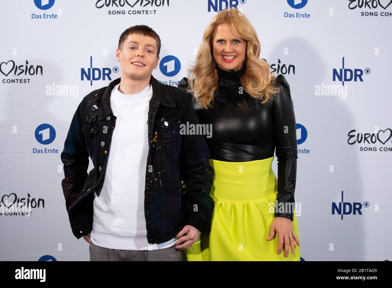 27 February 2020, Hamburg: The presenter Barbara Schöneberger (r) and the singer Ben Dolic during a photo session after announcing his participation in the final of the Eurovision Song Contest. The 22-year-old Slovenian will be competing for Germany at the ESC finals in Rotterdam on 16 May. There he will sing the song "Violent Thing". Photo: Christian Charisius/dpa Stock Photo