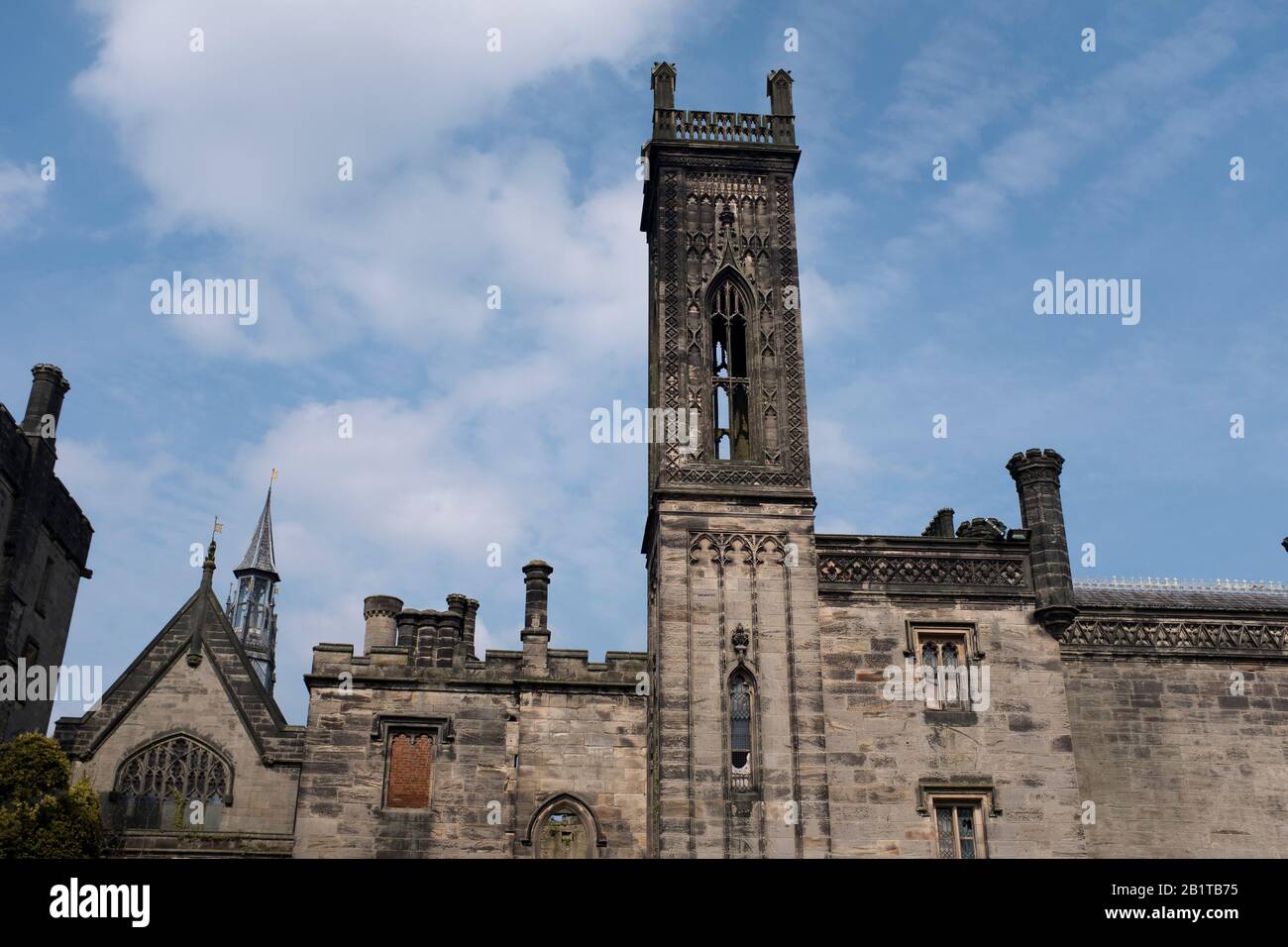 dh Gothic style House ALTON TOWERS ESTATE STAFFORDSHIRE UK Earls of Shrewsbury derelict stately home exterior Stock Photo