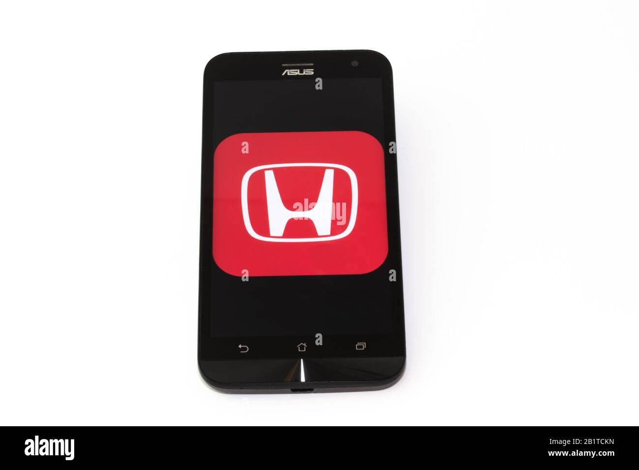 Kouvola, Finland - 23 January 2020: Honda app logo on the screen of smartphone Asus Stock Photo