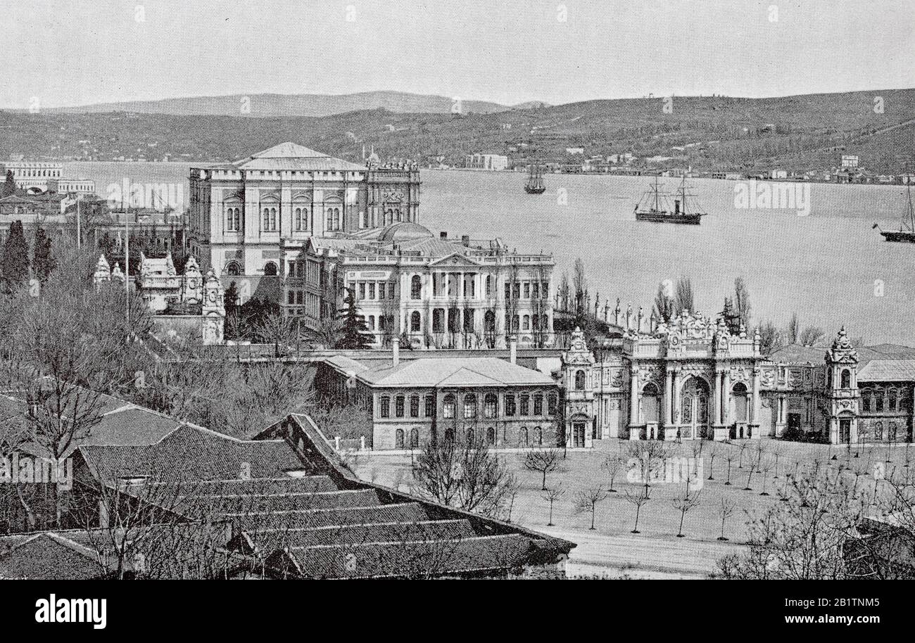 Dolmabahce Palace, located in the Besiktas district of Istanbul, Turkey, on the European coast of the Strait of Istanbul, served as the main administrative center of the Ottoman Empire from 1856 to 1887  /  Dolmabahce-Palast, Palast Dolma-Bagdsche, ist ein 1843 bis 1856 unter der Leitung des Architekten Balian für den Sultan Abdülmecid erbauter Palast in Konstantinopel, heute Istanbul, Türkei, Historisch, digital improved reproduction of an original from the 19th century / digitale Reproduktion einer Originalvorlage aus dem 19. Jahrhundert Stock Photo