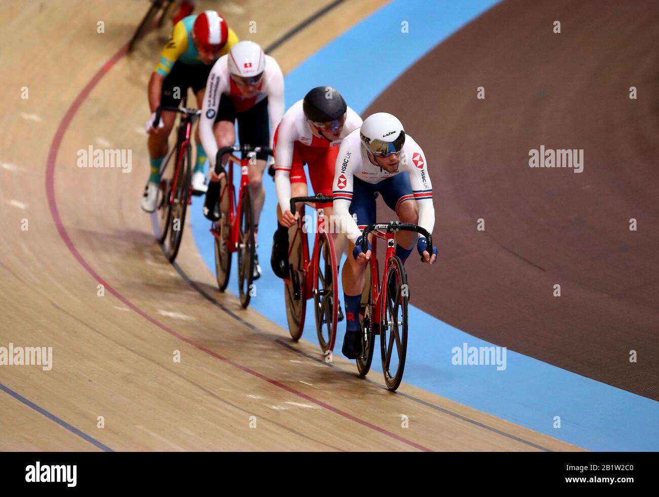 cycling scratch race