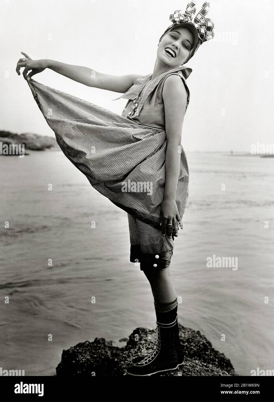 Gloria Swanson, (1917) Mack Studios Photo by Nelson Evans